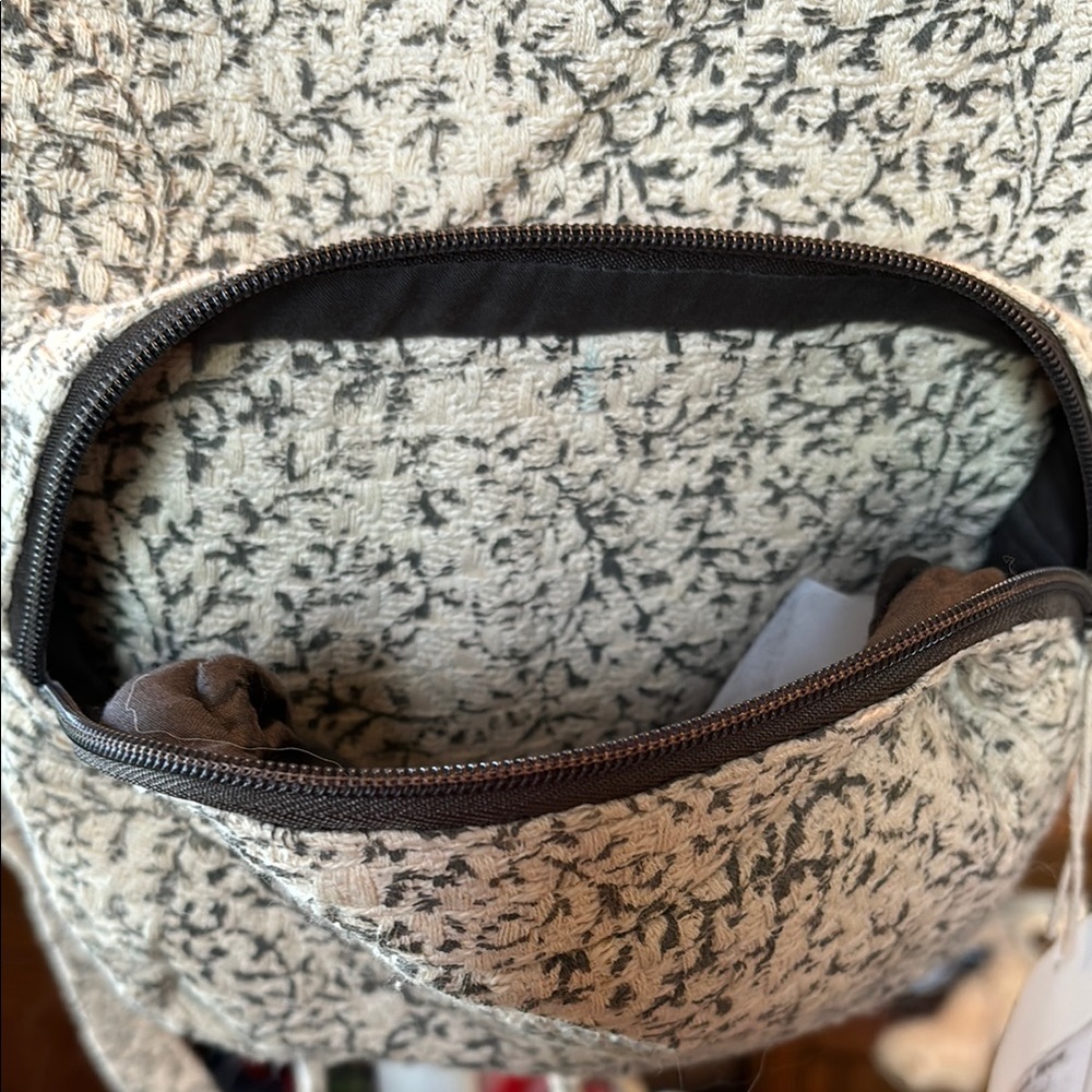 Small Cream Colored Backpack - Picture 2 of 3